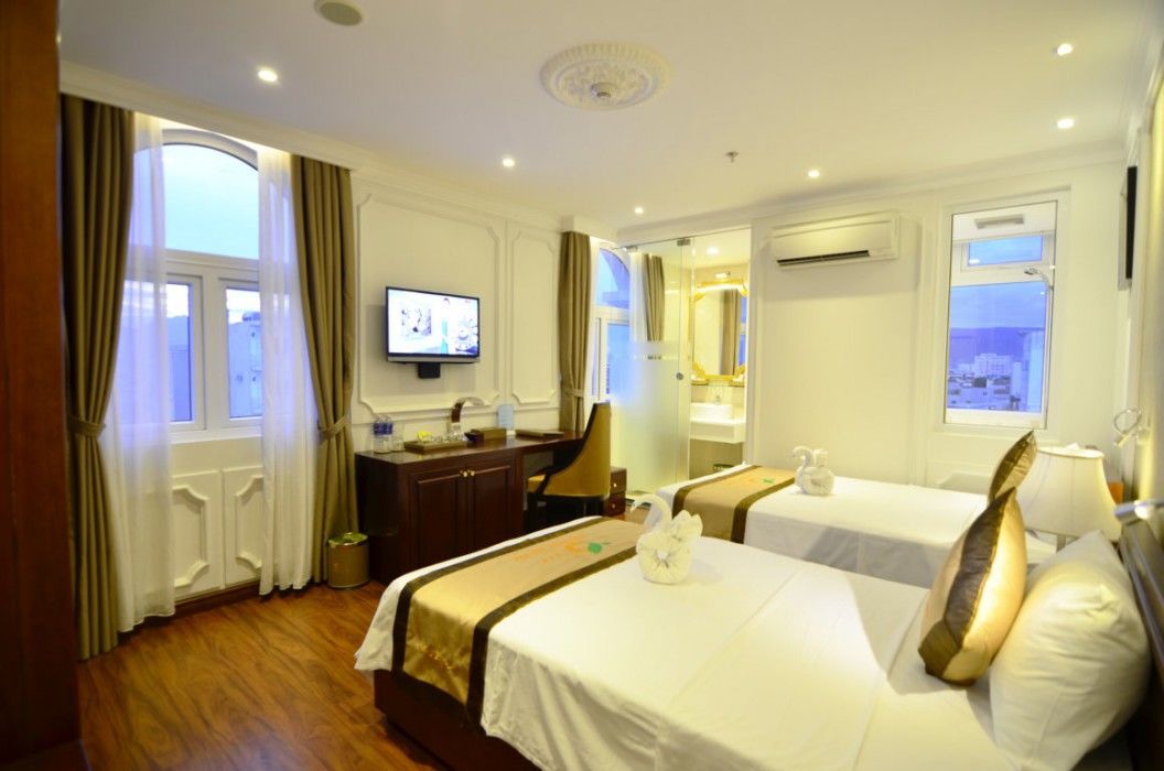 Orange Hotel - City Center Danang, Near Dragon Bridge, Han River Bagian luar foto