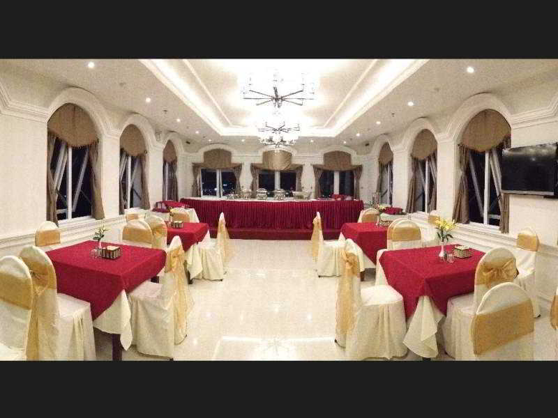 Orange Hotel - City Center Danang, Near Dragon Bridge, Han River Bagian luar foto